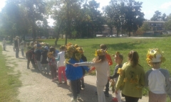 image-0-02-01-29e32d171a68694a728dae33f0af8487dd25d95982406da68da9e6d3dbed8498-V