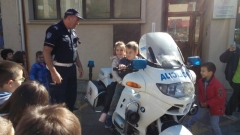 IMG-7cde20ee1764609ed0d9d1f760fc268c-V