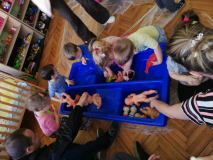 IMG-79c3c7887eef46acf0f75663a8f04726-V